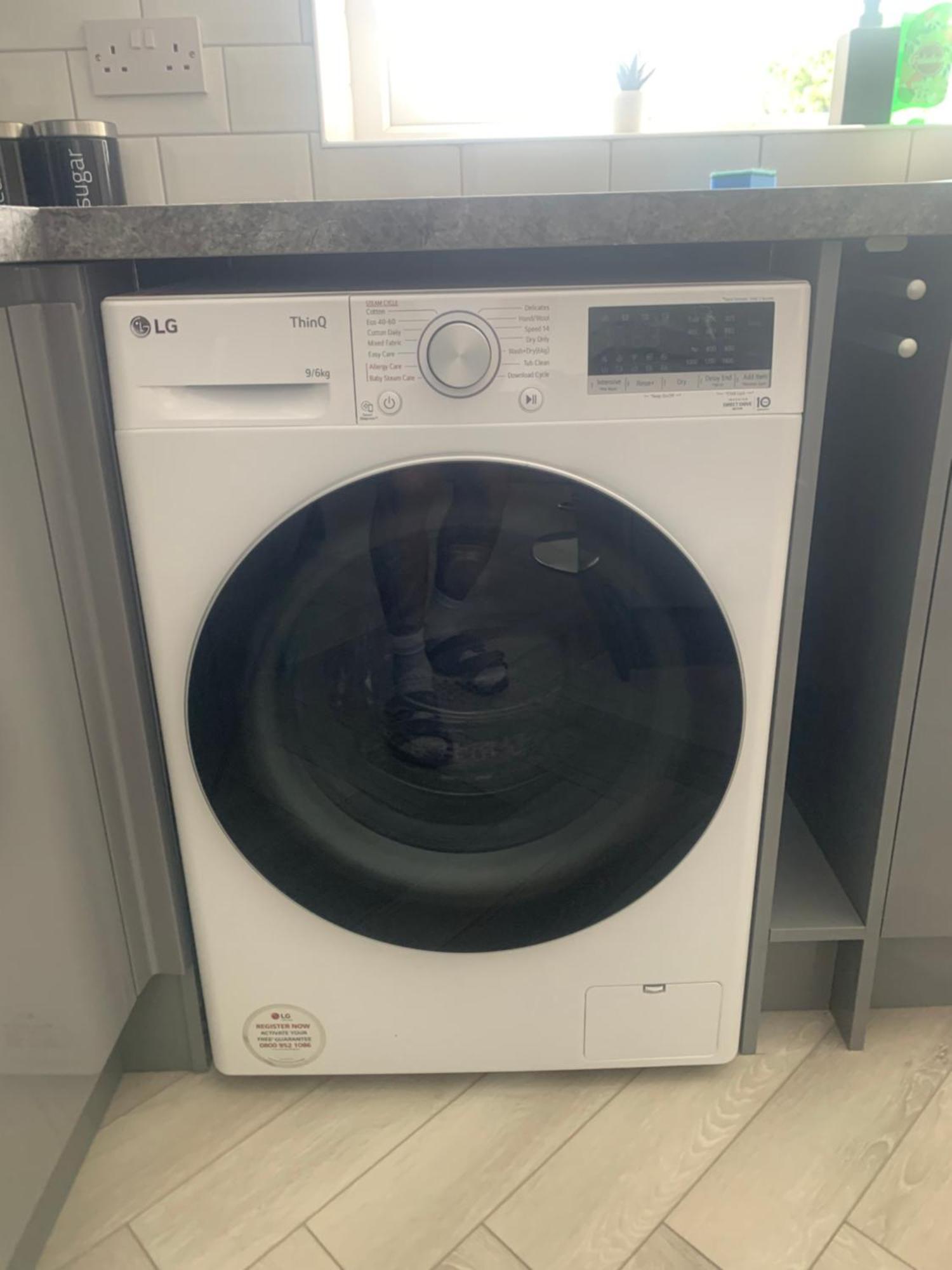 Newly Renovated, Modern 3 Bed Apartment Walmersley Экстерьер фото